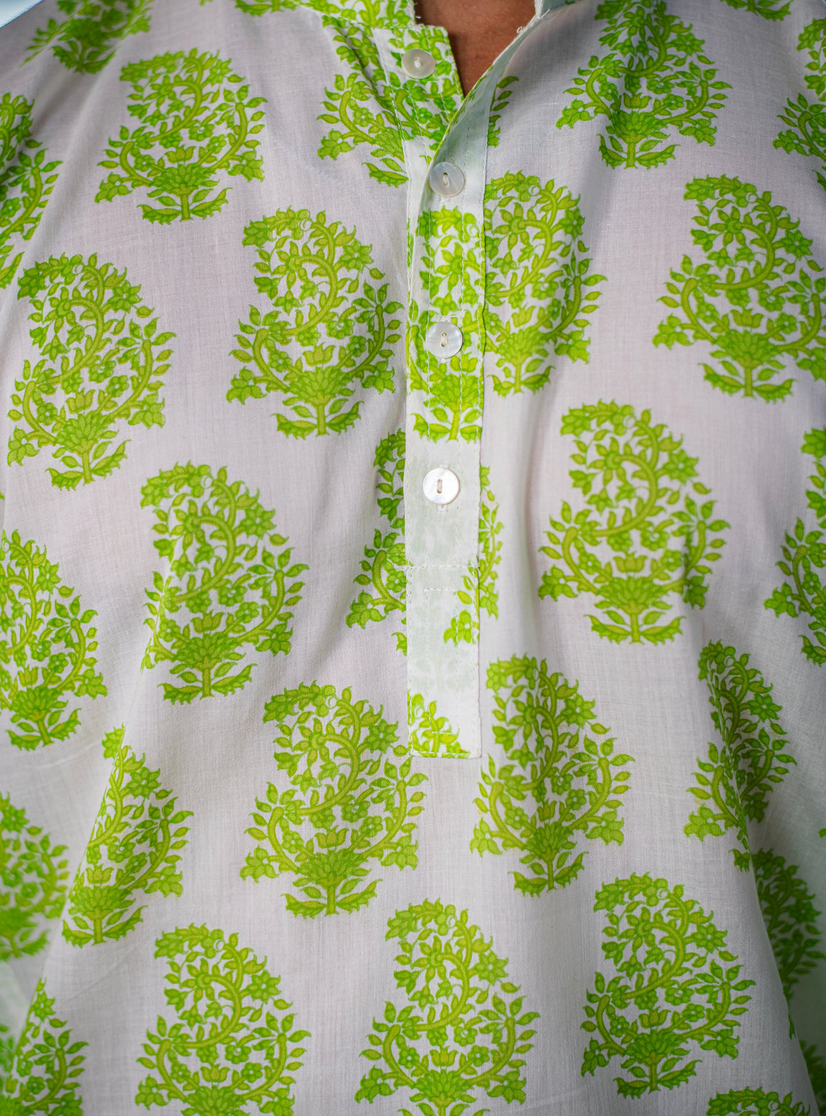 Men's Kurti : Paisley Green Voile